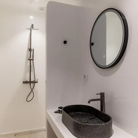 Lägenhetshotell Ryous St John 3*