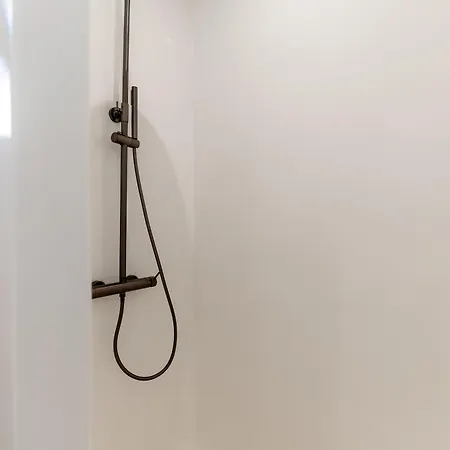 Ryous St John Lägenhetshotell Agios Ioannis Diakoftis