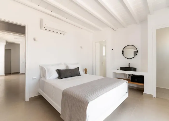 Aparthotel Ryous St John 3*