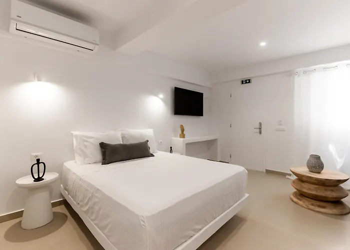 Ryous St John Apart Otel 3*