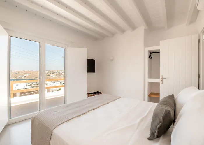 Ryous St John Apart Otel 3*